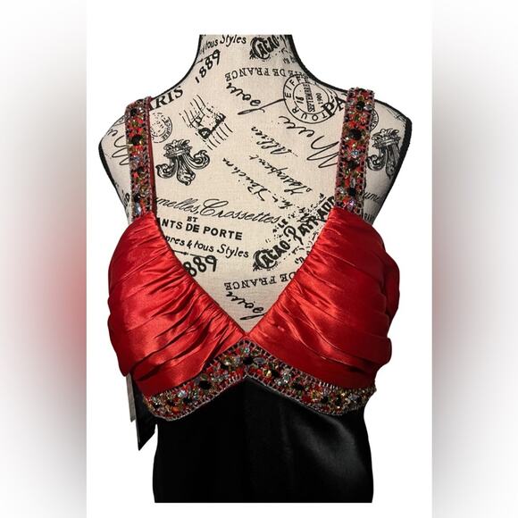 Alfred Angelo Disney Gown Size 12 Red & Black Satin Beaded Dress NWT - Picture 11 of 16